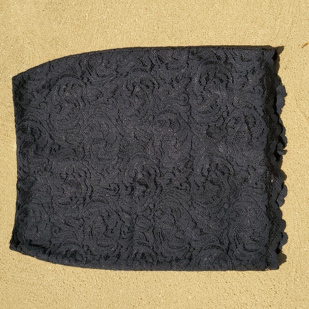 Cache Black Lace Pencil Skirt Size 4